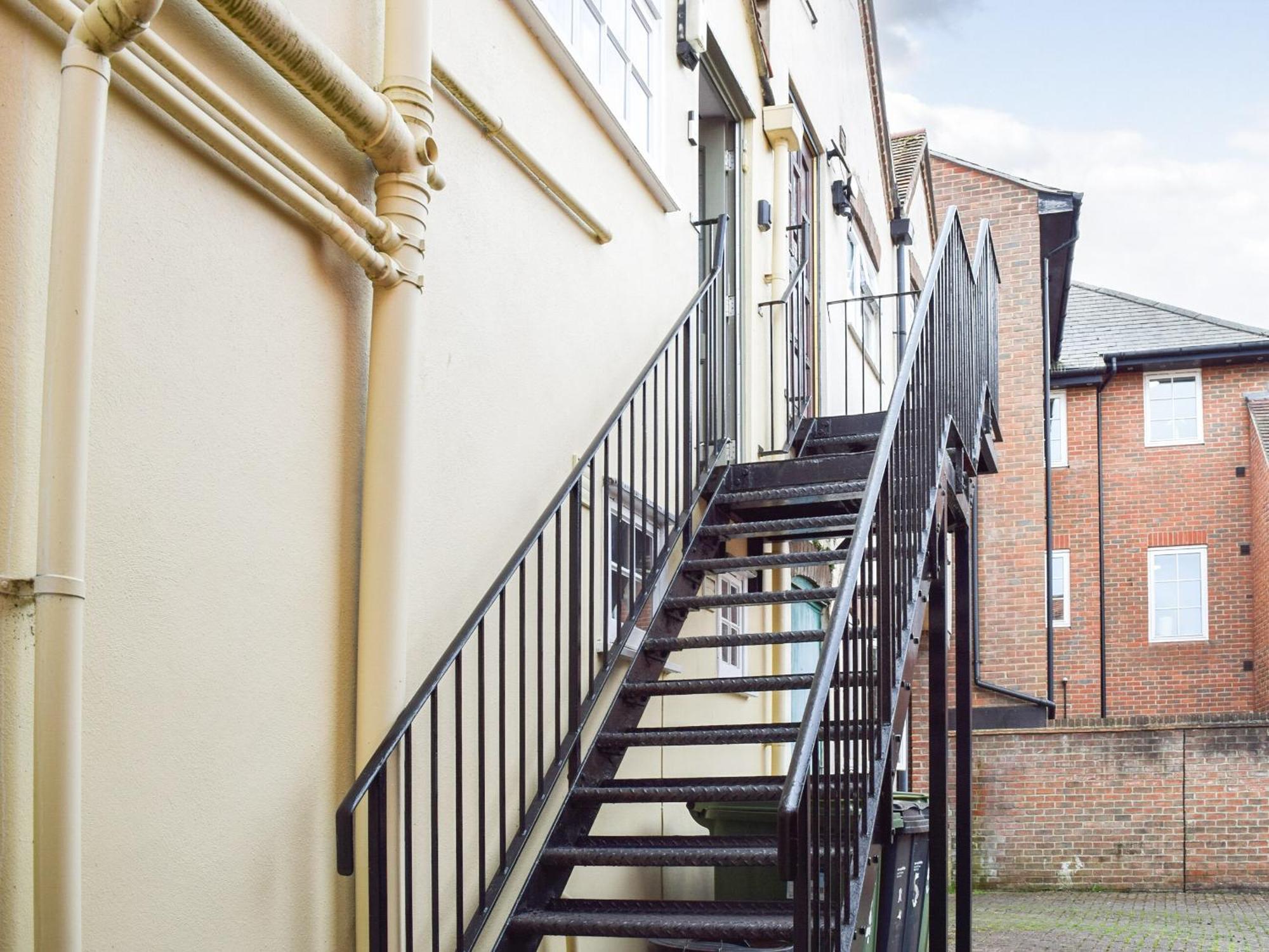 Hive Mews Villa Abingdon-on-Thames Dış mekan fotoğraf